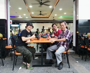 Perjumpaan dengan Mr. Koo mengenai projector kpf 2016